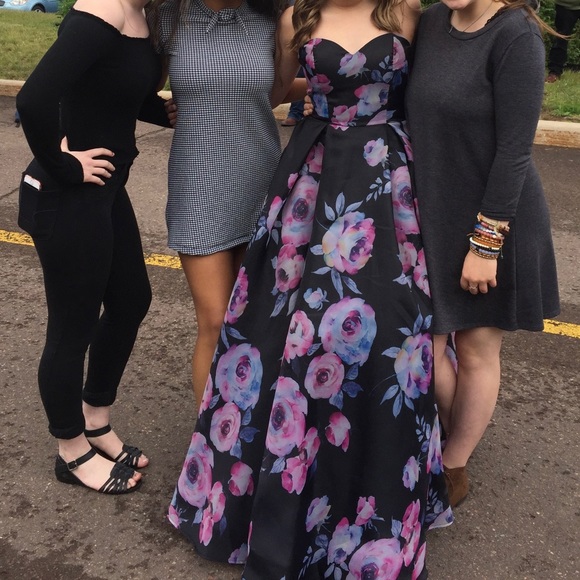 Strapless Floral Prom Dress - Picture 3 of 3